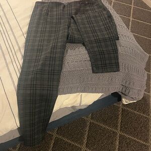 Calvin Klein Plaid Grey and Black Pants (Sz 8)